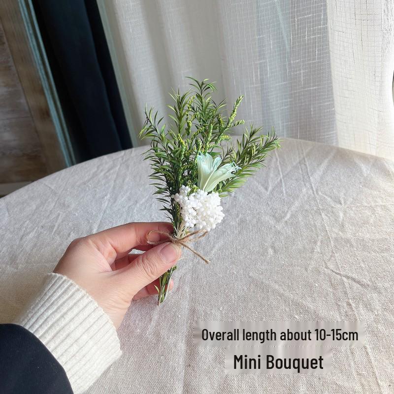 Mini Bouquet of Mixed Natural Dried Flowers: Preserved Gift Box for DIY and Decorations