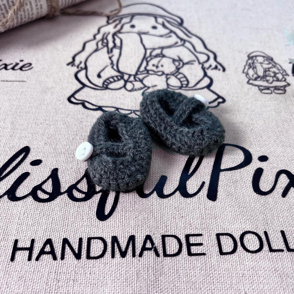 BlissfulPixie Handmade Waldorf Doll Clothes 30cm Outfit Set in a Lovely Box - Girl's Christmas Birthday Gift - Louise's Clothing Accessories
