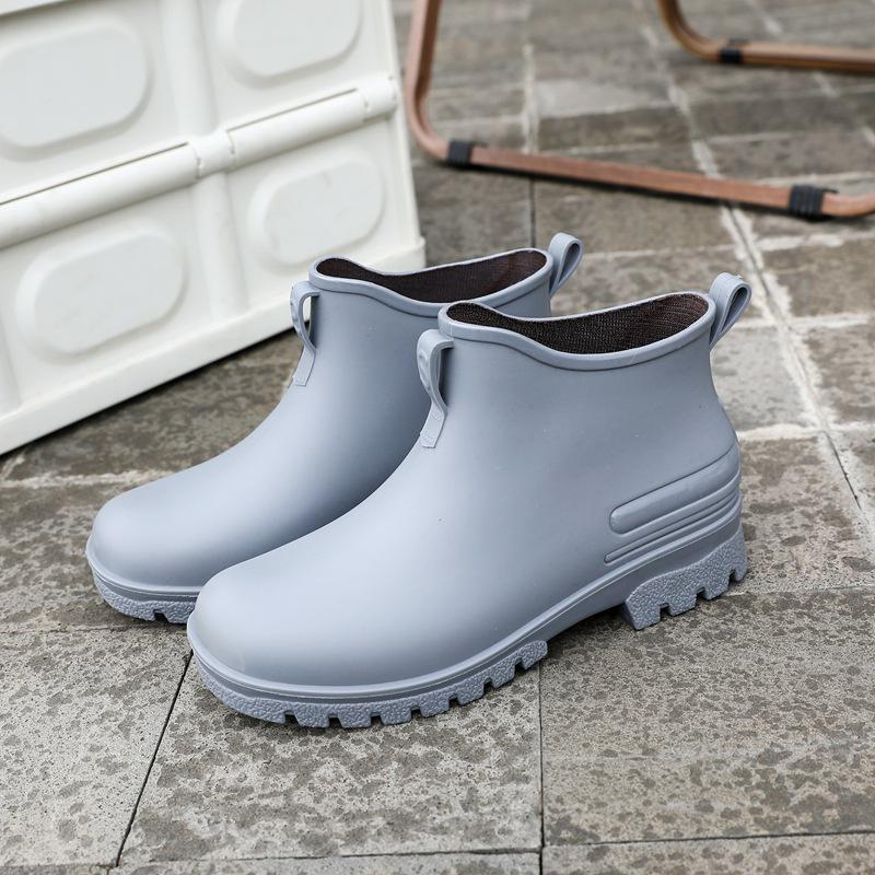 Unisex Waterproof Rubber Ankle Boots with Fleece Lining - Non-Slip and Lightweight for Outdoor Wear