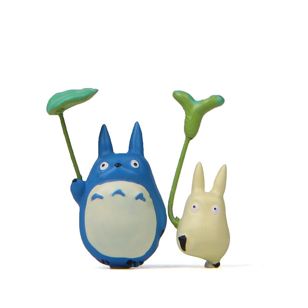 Cartoon Cute Totoro Hold Leaf Cat Mini Model Decoration For Landscape Props