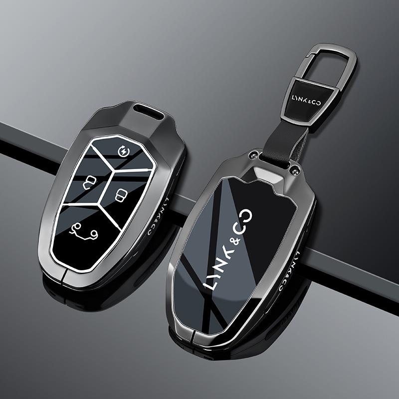 Lynk & Co 06 Car Key Cover Metal Shell for 2024 Models 01/02/03 with Stone Pattern Design and Buckle.