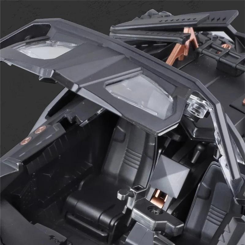 1/18 Classic Movie Car 2008 Batmobile Concept Bat Sports Car Model Diecast Metal Toy Racing Car Model Sound and Light Kids Gifts