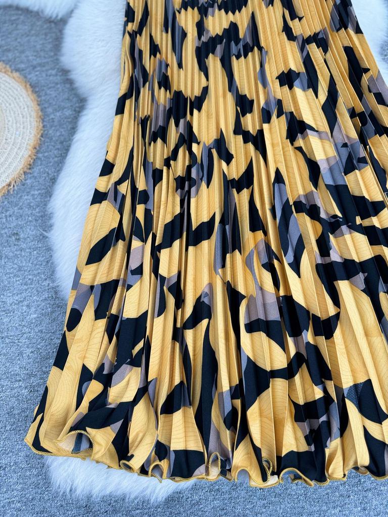 European & American Printed Pleated A-line Midi Skirt for Women - High-waisted, Versatile & Slimming