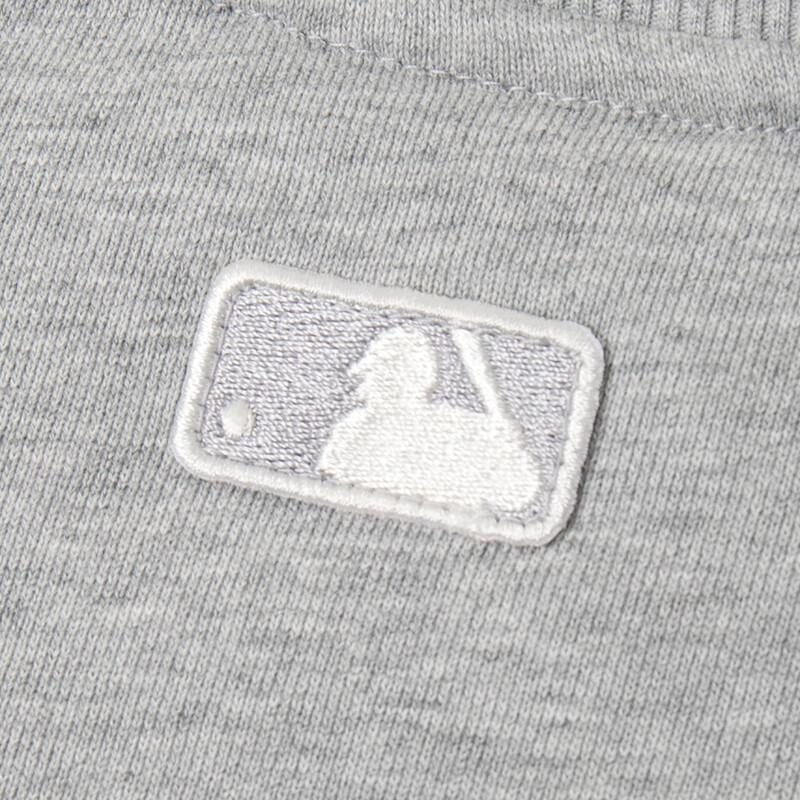 MLB Frowning Bear Collection Boston Red Sox Sweatshirt Men's Heather Gray 3AMTE0144-43MGS-