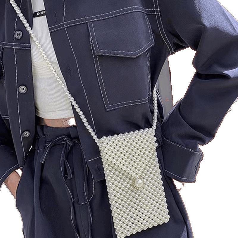 Geantă crossbody de vară 2025 din perle țesute manual: Design de nișă decupat la modă