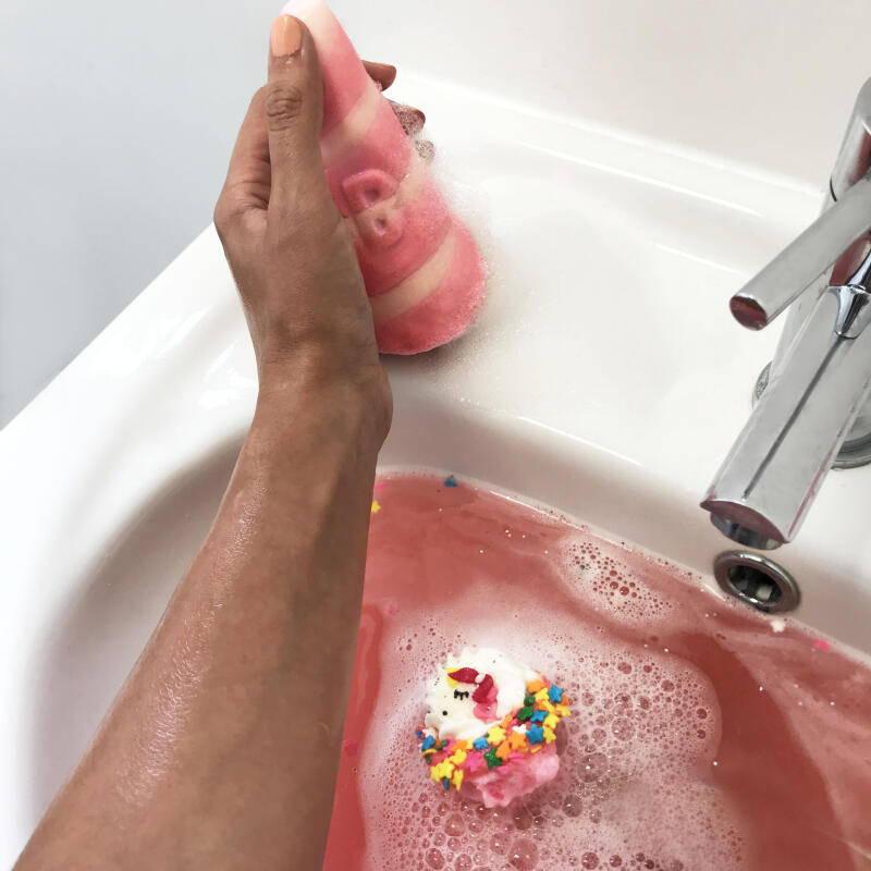 BOMP COSMETICS Dreaming of Unicorn Bubble