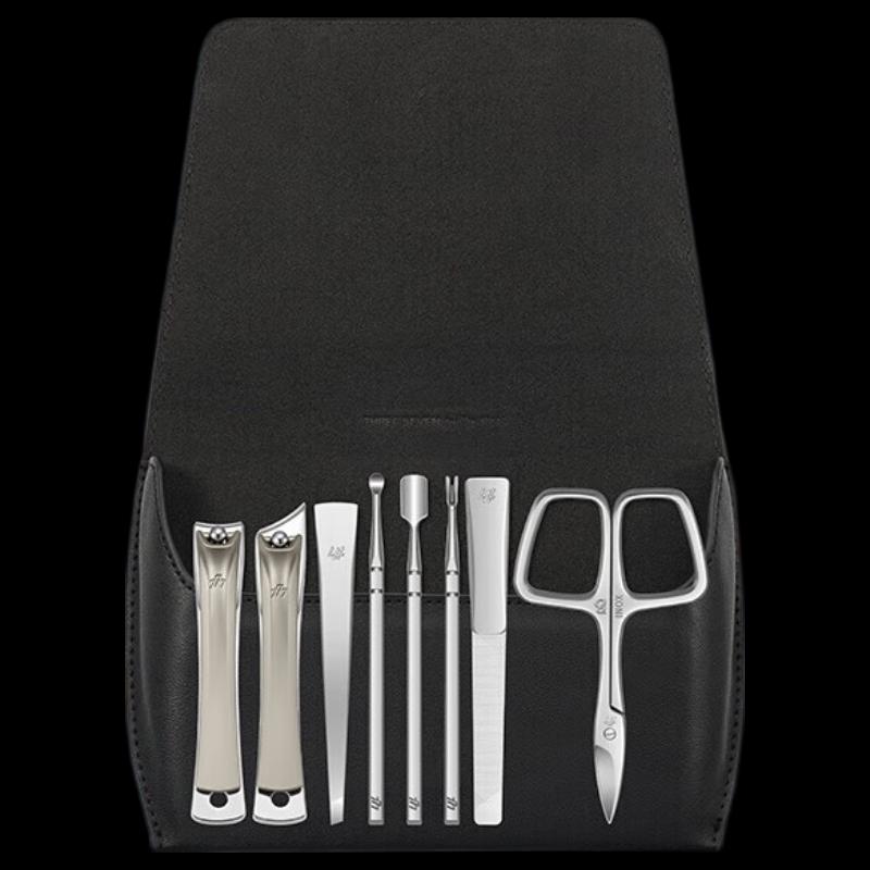 777 8-Piece Nail Clipper and Grooming Kit