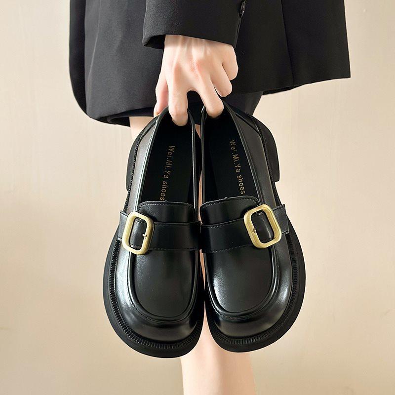 

Spring and Autumn 2025 retro velvet platform winter jk black shoes British style small leather shoes loafer single shoes women s new models 40
