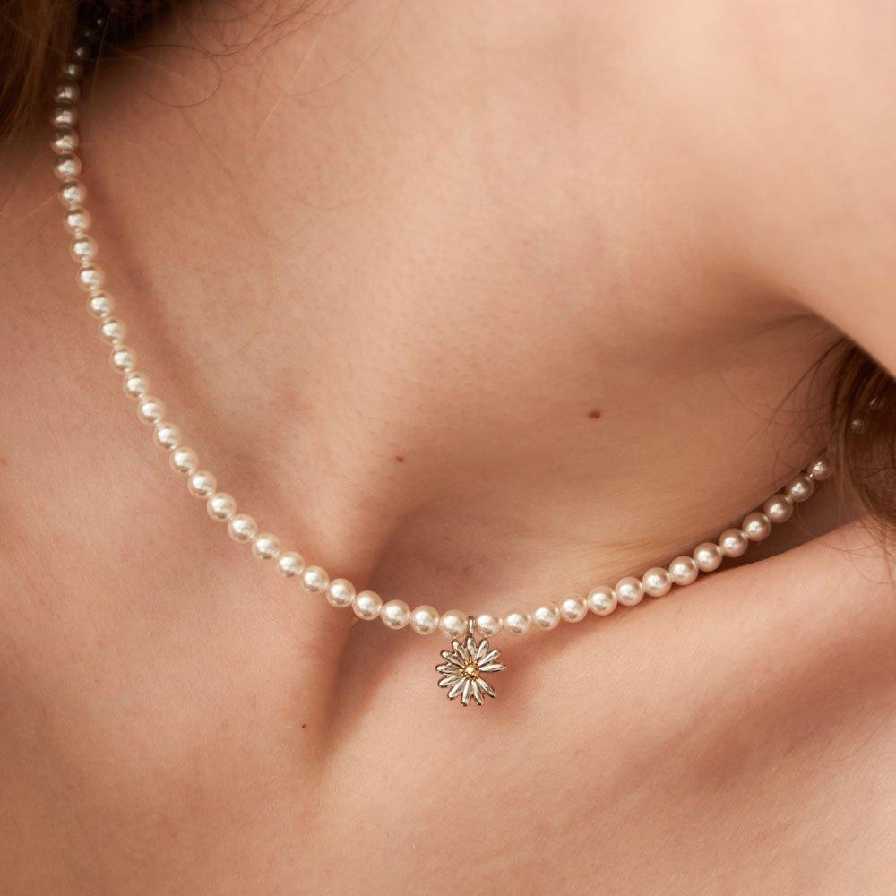 4mm Swallow Pearl Daisy Delight Pearl Necklace Multi Plated_ Nmsvnk04