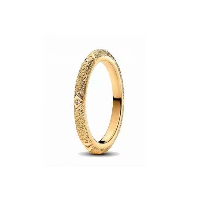 New copper Light Gold Plated Crown Love Bow Colored Diamond Ring Charm Compatible With for Party Daily Leisure Wear Do It Yourself Womens Boutique Je