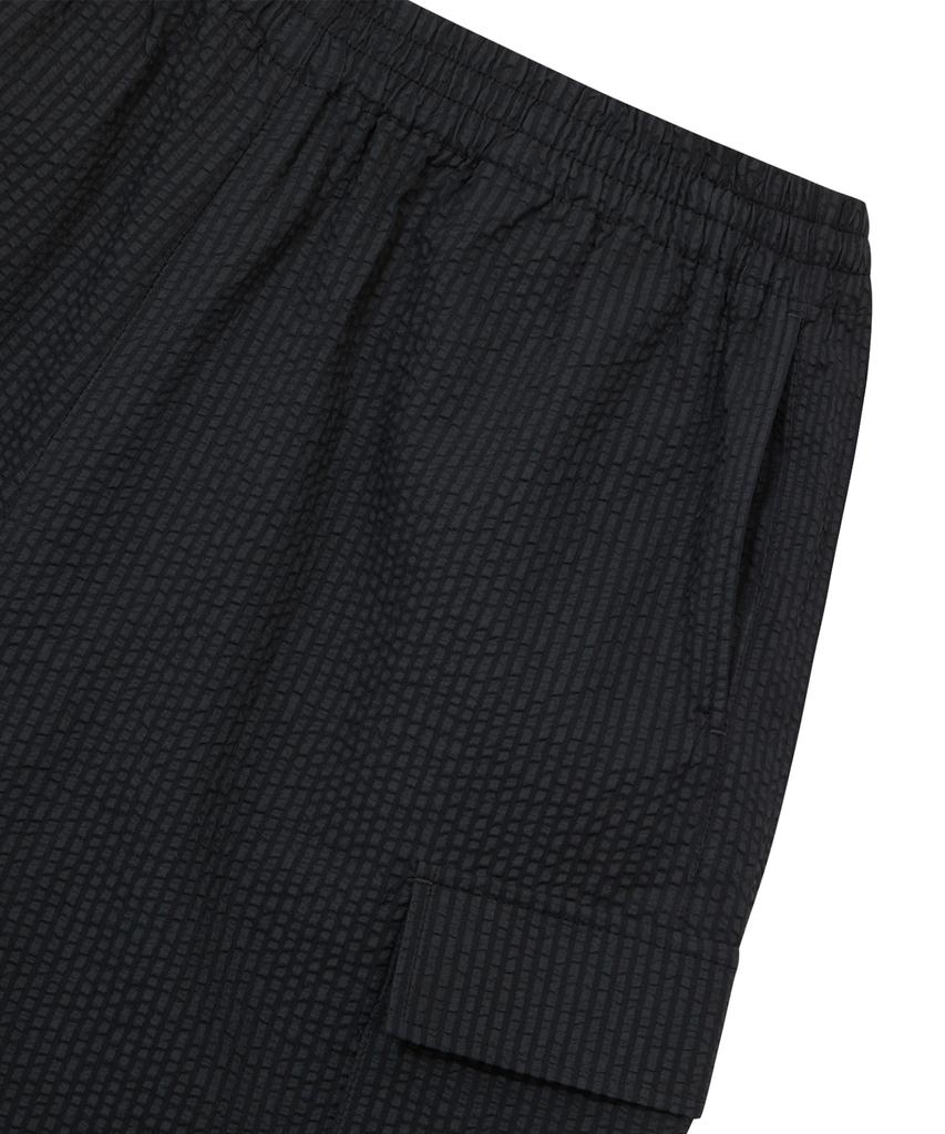 ULKIN [Runway] Seersucker Cargo Bermuda Pants_Charcoal