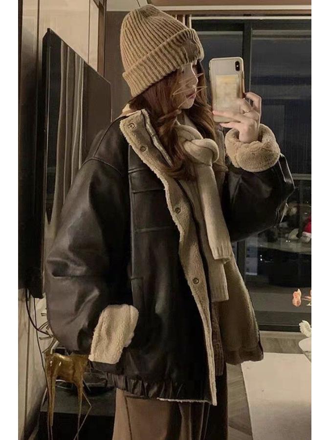 Unisex Retro Coffee Leather & Fur Jacket: Winter Trendy Loose Fit with Fleece & Thickened Cotton