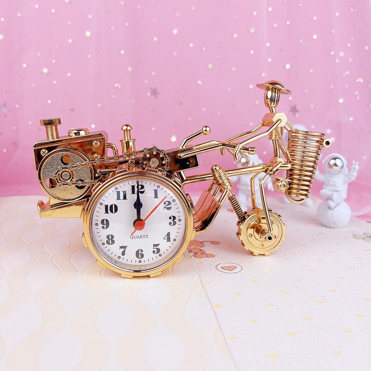 

Модный тракторный будильник с держателем для ручки, креативный ретро-будильник с дисплеем, детский подарочный будильник