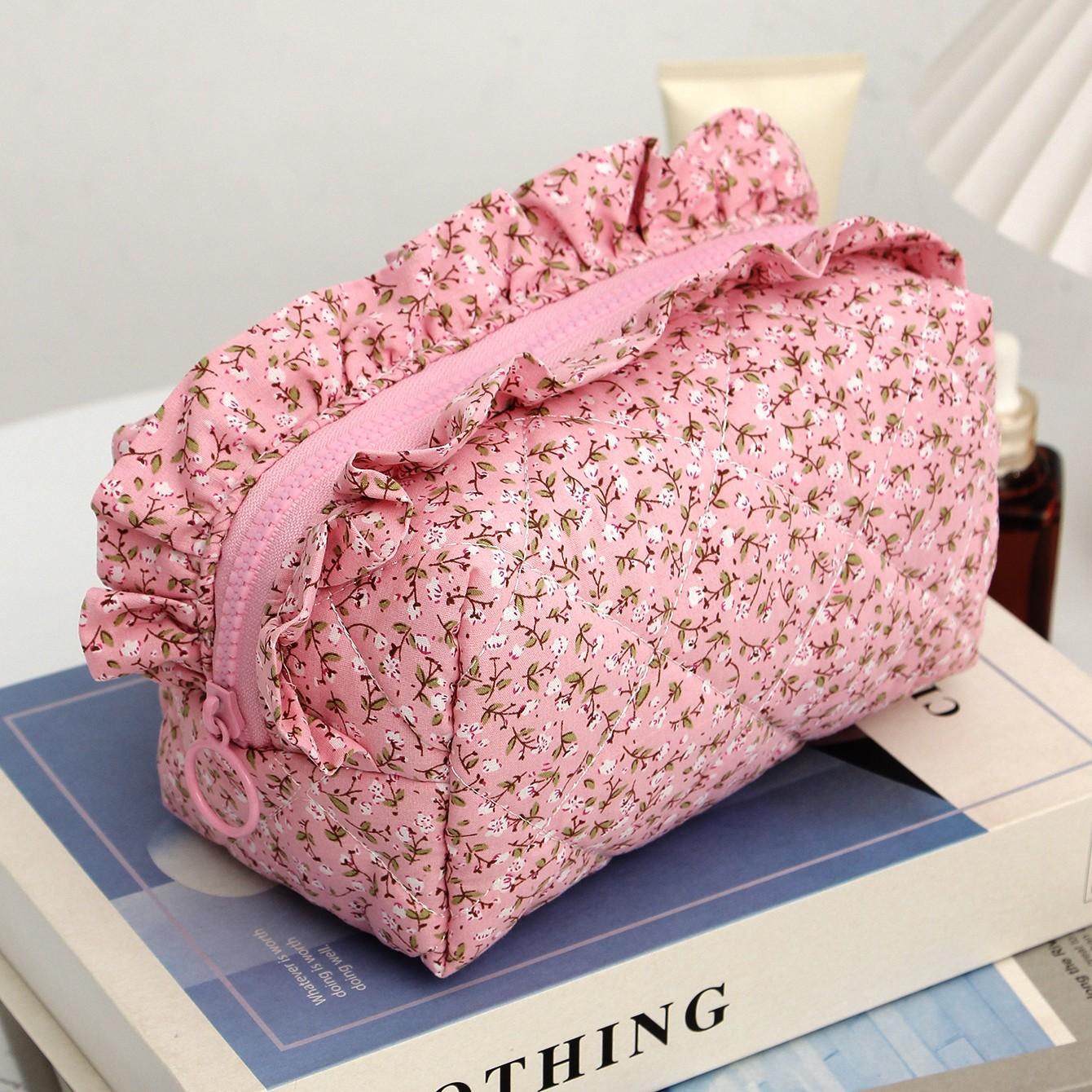 

Makeup Bag Quilted Floral Print Cosmetic Bag Bowknot Makeup Bag Delicate For Business Trip Student Home