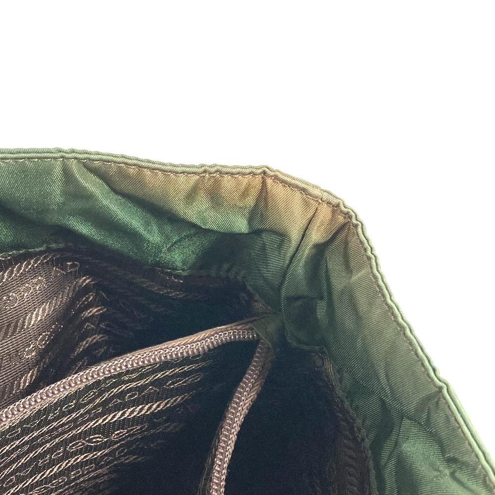 Prada צלחת לוגו משולשת תיק תיק טוט תיק כתף ניילון חאקי