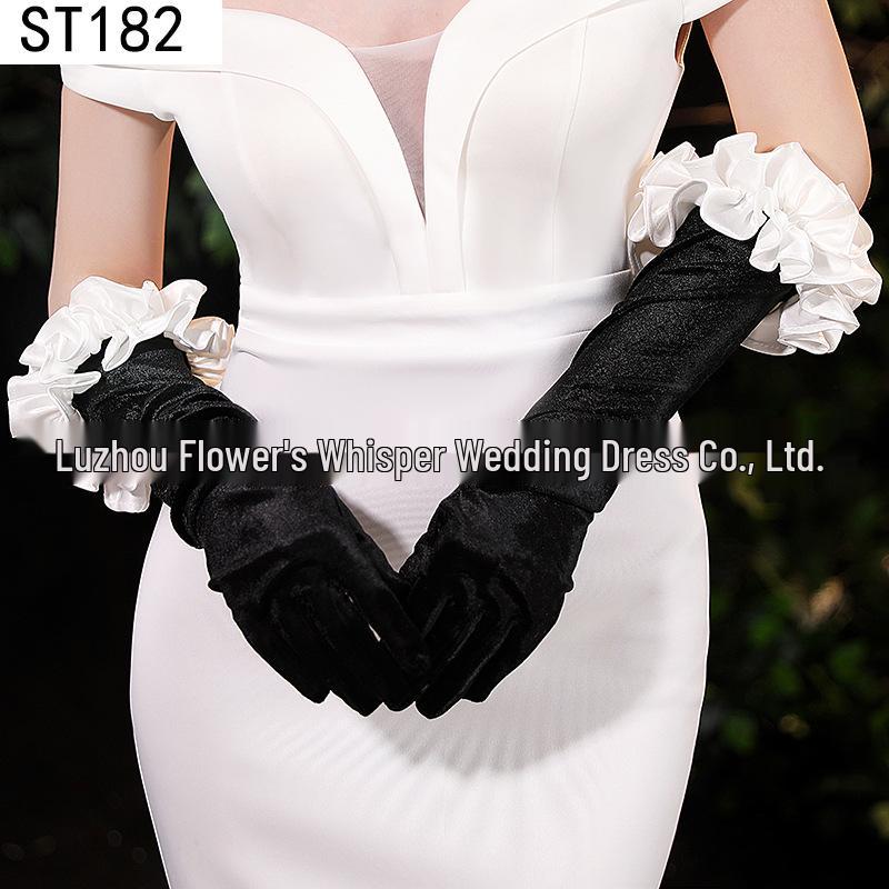 Elegant Pearl Bow Wedding Gloves - French Aesthetic for Bridal Portrait Styling