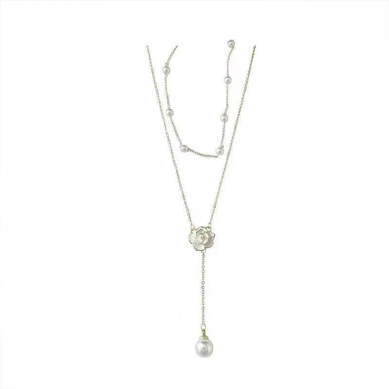 Double-layer fringed pearl necklace women s new camellia collarbone chain light luxury neck chain accessories women
