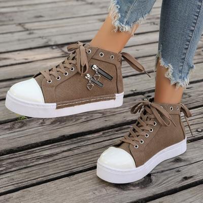 Încălțăminte pentru femei – Adidași