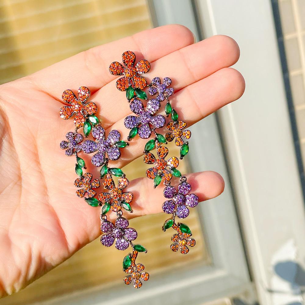 2022 Overdrevet 925 Sølvnål Blomsterplante Lange dusk øredobber Elegante Dangle øredobber Bryllupsfest Øresmykker