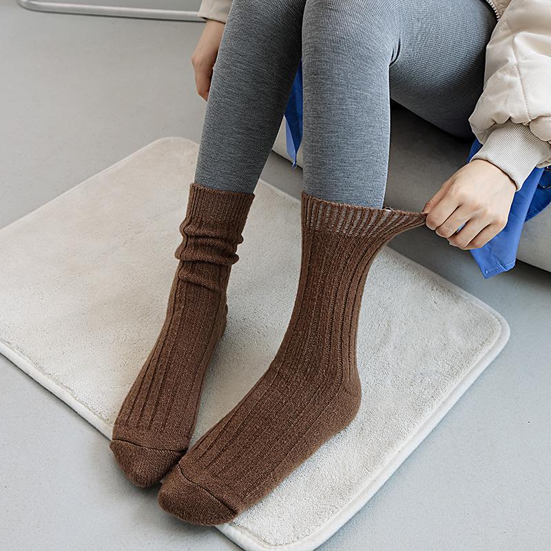 Dui Dui Women's Double-needle Winter Thickened Warm Mid-calf Women's Socks Solid Color Versatile Plush Socks