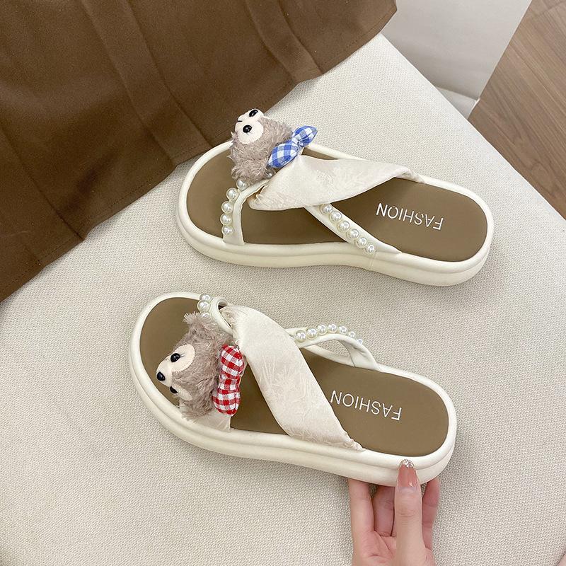 Beach Shoes Cool Slippers Accessories Korean Exterior Women's Slippers Flip-flops Seaside Flip-flops Bear Pinch Feet Fashion Casual