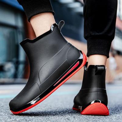 Lightweight Non Slip Male Shoes Booties Thick Platform Waterproof Resistant Wear-resistant Fashion Designer New Men's Rain Boots
