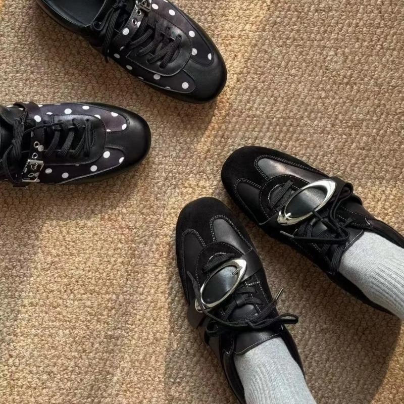 New Polka Dot Color Matching Strappy Flat Shoes Women's Spring New Casual Flat Sports Single Shoes