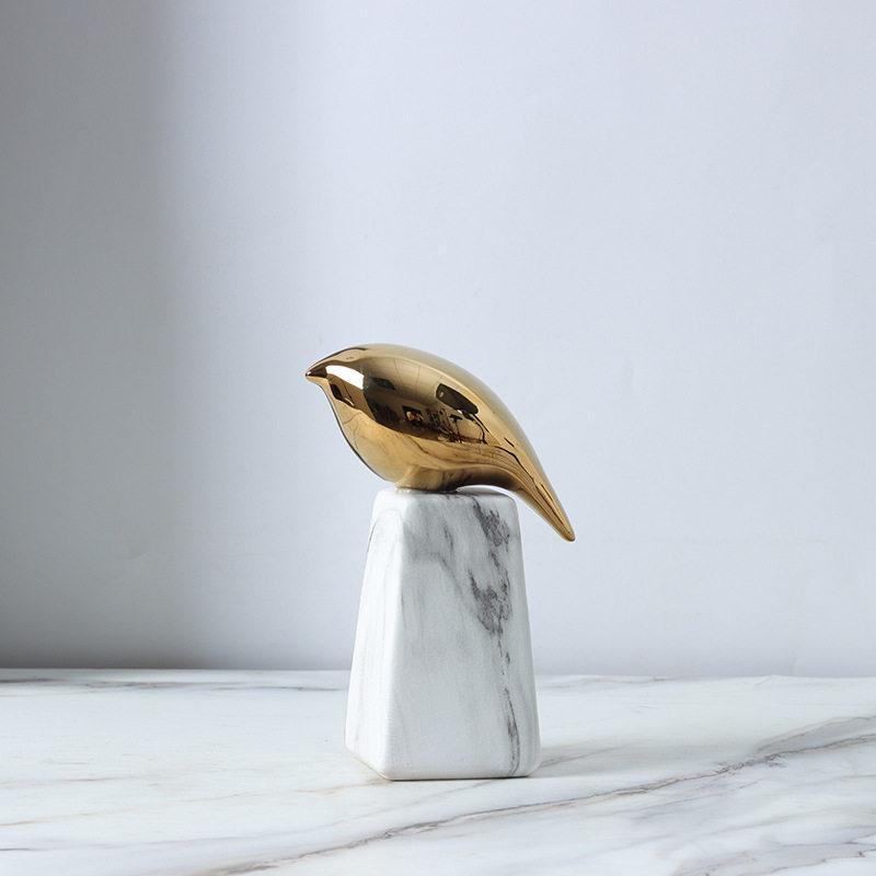 

Nordic Luxury Golden Bird Ceramic Ornaments Home Decoration Living Room Modern Animal Sculpture Desktop Ornaments Unique Gift