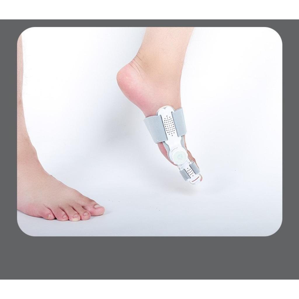 Korektor vbočeného palce Nastavitelný knoflík Oddělovač prstů palce Velikost pro muže i ženy Korektor překrývajících se kostí palce