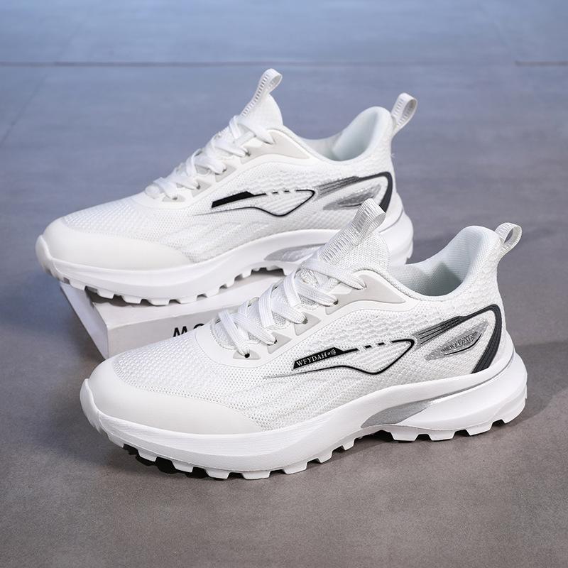 Foreign trade large size men's shoes new fly-woven mesh breathable soft sole lightweight shock-absorbing running shoes men's sports shoes