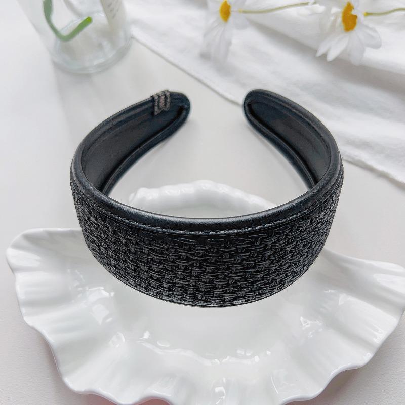 Breiter Leder-Stirnband Modisches Stirnband Hoher Oberdruck Haaraccessoire Haarspange