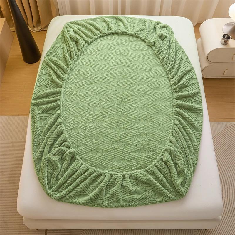 Winter Velvet Mattress Cover Thicken Warmth Bed Cover Bedsheet Bed Linen Soft Plush Warm Fitted Sheet Winter Velvet Bedcloth