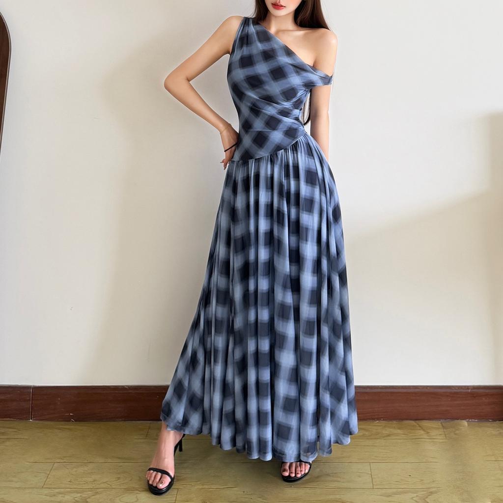 2026 European and American summer new casual style split slanted shoulder design irregular plaid suspender dress women