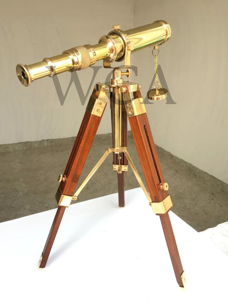 

Nautical Brass Telescope With Wooden Adjustable Tripod Handmade Tabletop Spyglass Telescope Marine Scope Gift Home and Office Decor total height is 15 золотой/коричневый