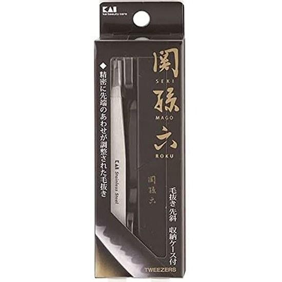 KAI Kansanroku Tweezers Slanted Tip Storage Case Silver Hair Removal HC1806