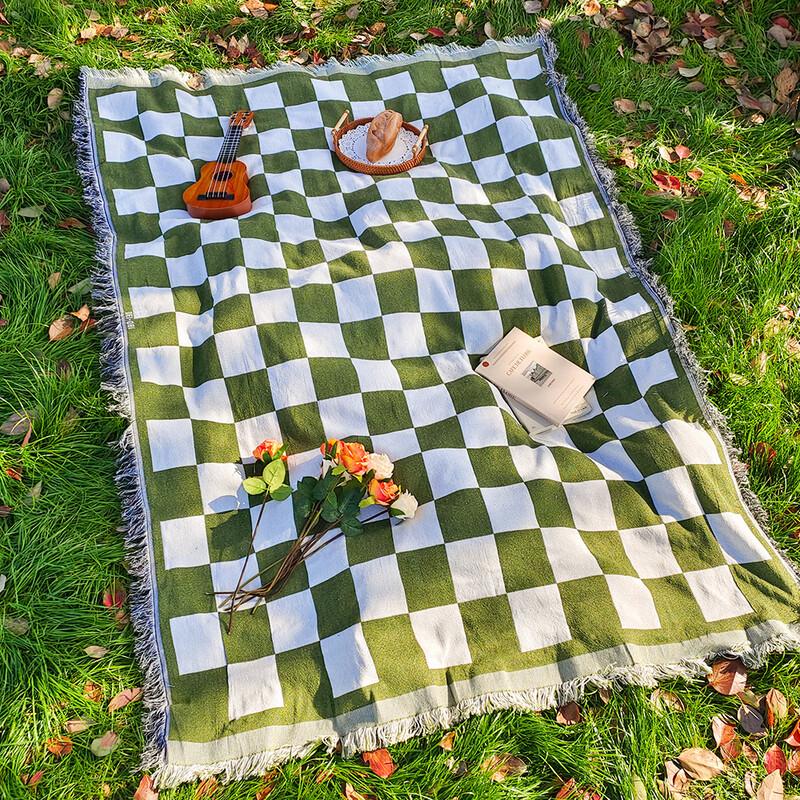 NuFeng American Style Picnic & Camping Blanket 180x340