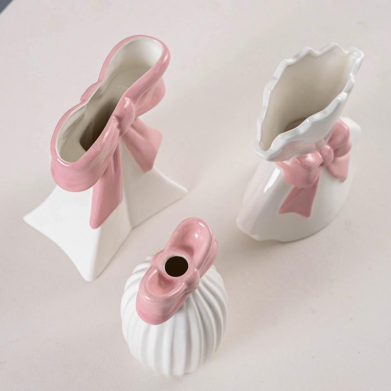 Creative Ceramic Bow Flower Vase: Decorative Hydroponic Holder for Office and Home