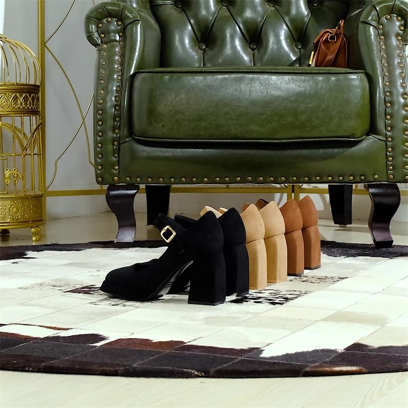 Retro Wysoki Obcas Gruby Obcas Wodoodporna Platforma Zamsz Płytki Dekolt Kwadratowy Nosek Klamra Paska Jednopaskowe Pojedyncze Buty Dla Kobiet