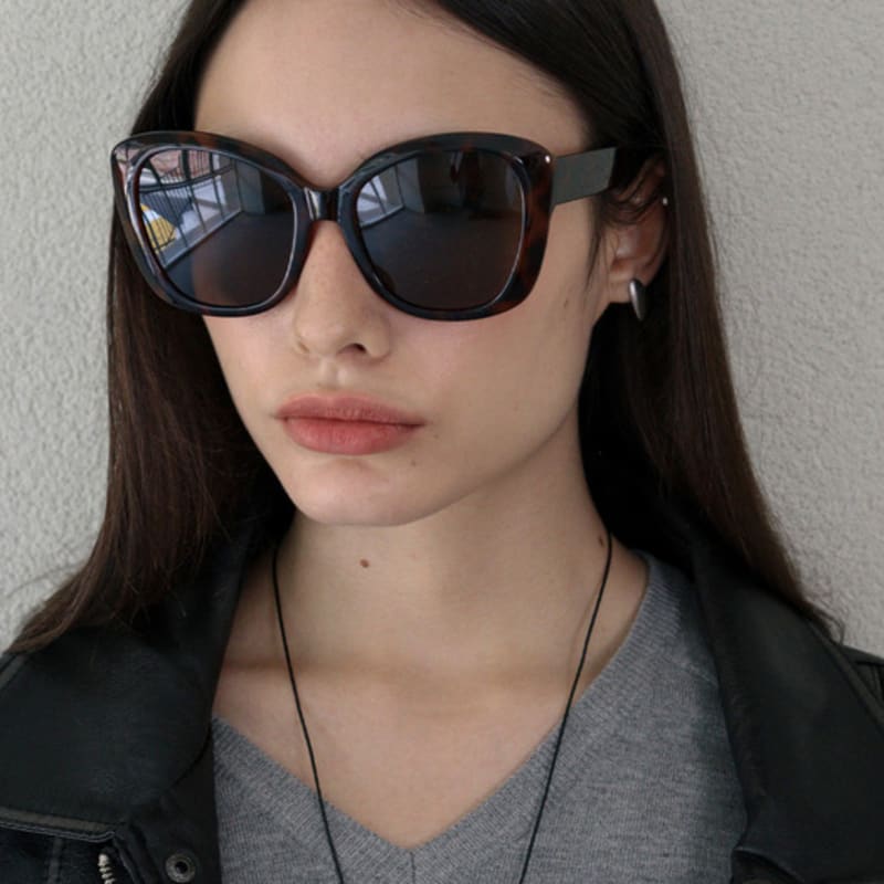 

One Brilliant Mii-OB578-Leopard single type