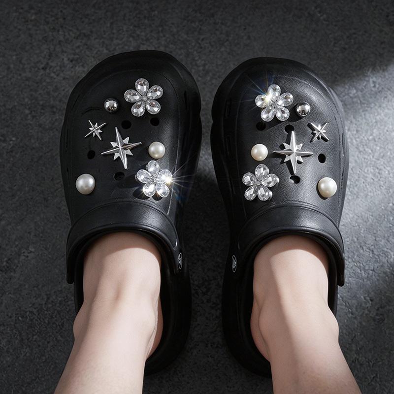 3D Cartoon Shoe Buckle Accessories: Cute DIY Detachable Decorative Flower Buckles for Shoes