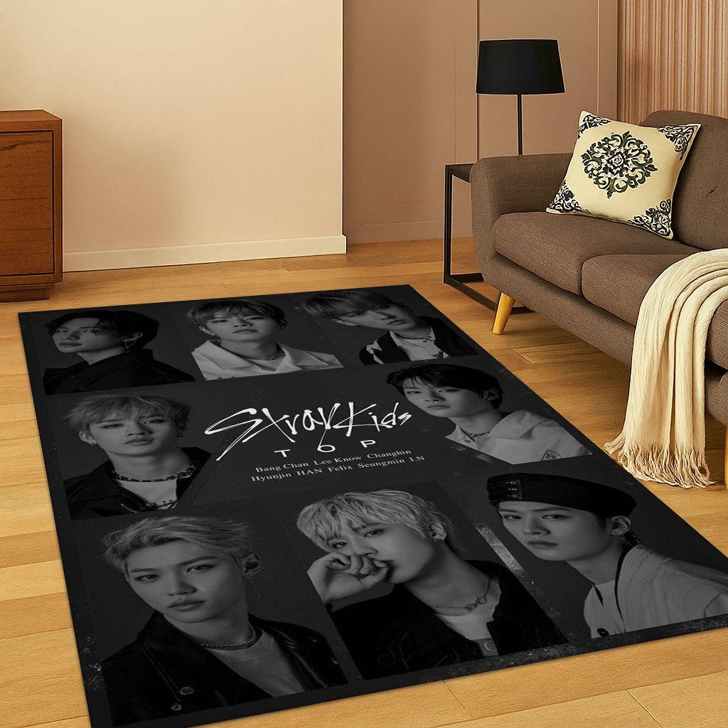 Kpop Star S-Stray Kids Hyunjin Carpet Rug for Bedroom Living Room Sofa Home Doormat Home Decor,Area Rug Non-slip Floor Mat Gift