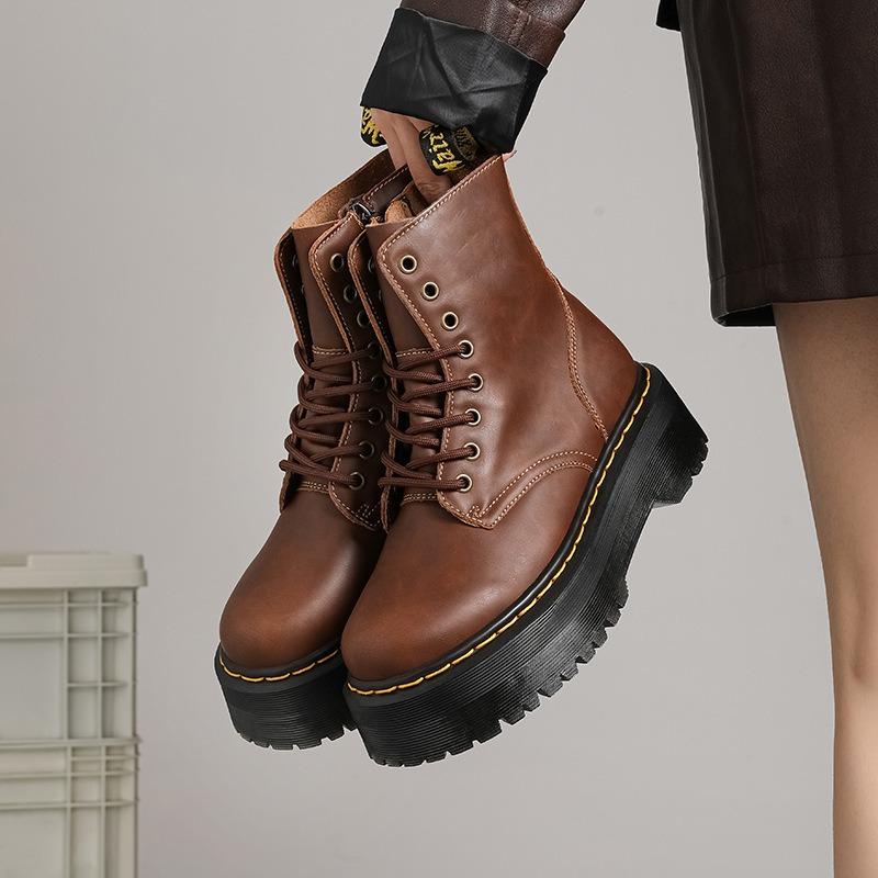 Couple thick bottom hole locomotive boots women, side zipper mad horse brown short boots leather muffin bottom tooling