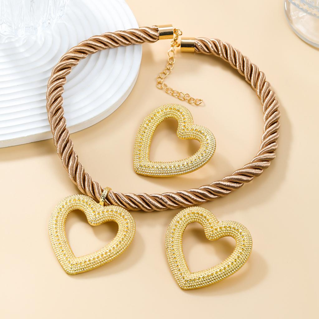 Heart Pendant Woven Twist Necklace for Women Jewelry Gift Holiday Party Wear Accessory