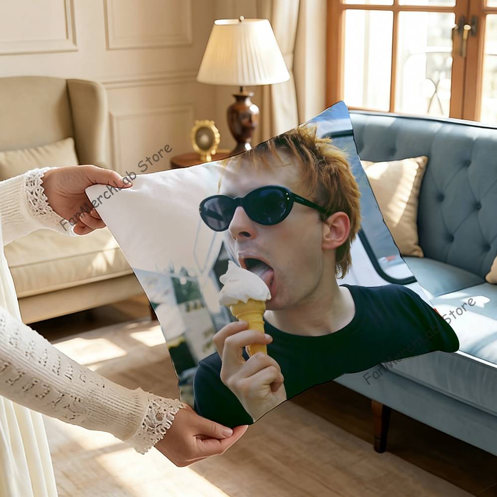 

TThom YYorkeS Funny Meme Pillowcase Pillowslip Cushion Plush Boys Girls Cartoon Anime Kawaii Decoration Kids Birthday Gifts 30x30cm