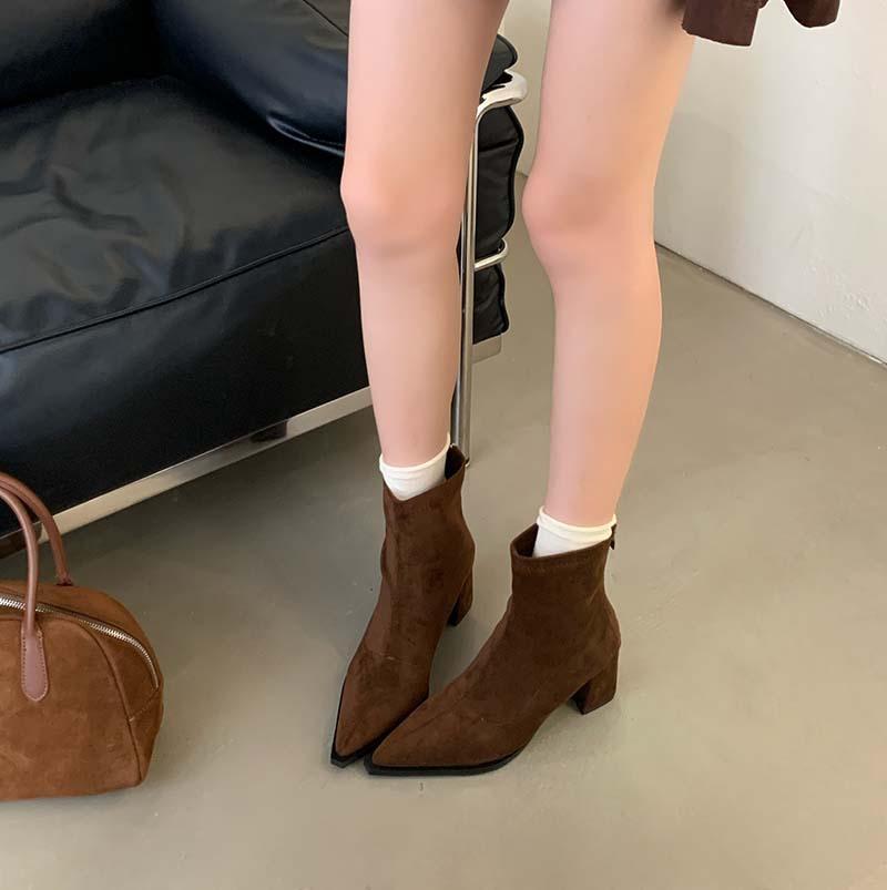 Pointed Short Boots Women's 2025 Autumn and Winter New Women's Boots Thick Heel Short Boots High Heels Niche Boots Suede Thin Boots