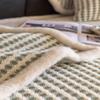 Frans luxe bankkussen, geschikt voor alle seizoenen, universeel, nieuw model, luxe antislip chenille bankkussen met rechte rij.