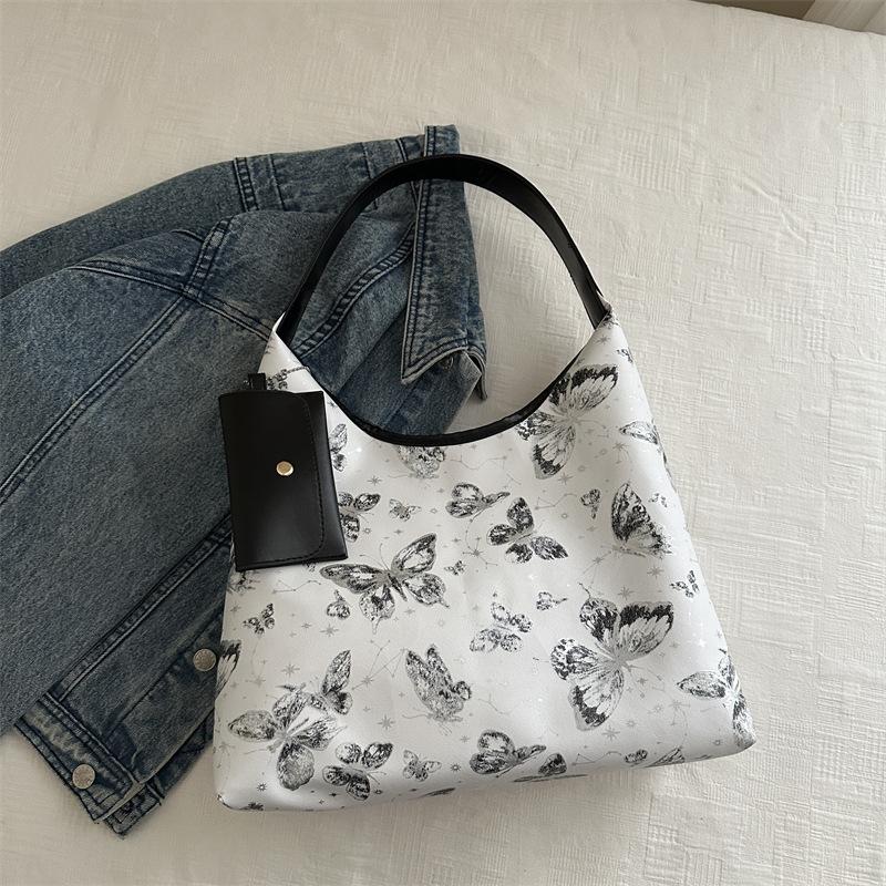 

Простая и модная сумка-тоут большой вместимости 2024 простая и модная новый повседневный и модный рюкзак простая сумка через плечо чёрный