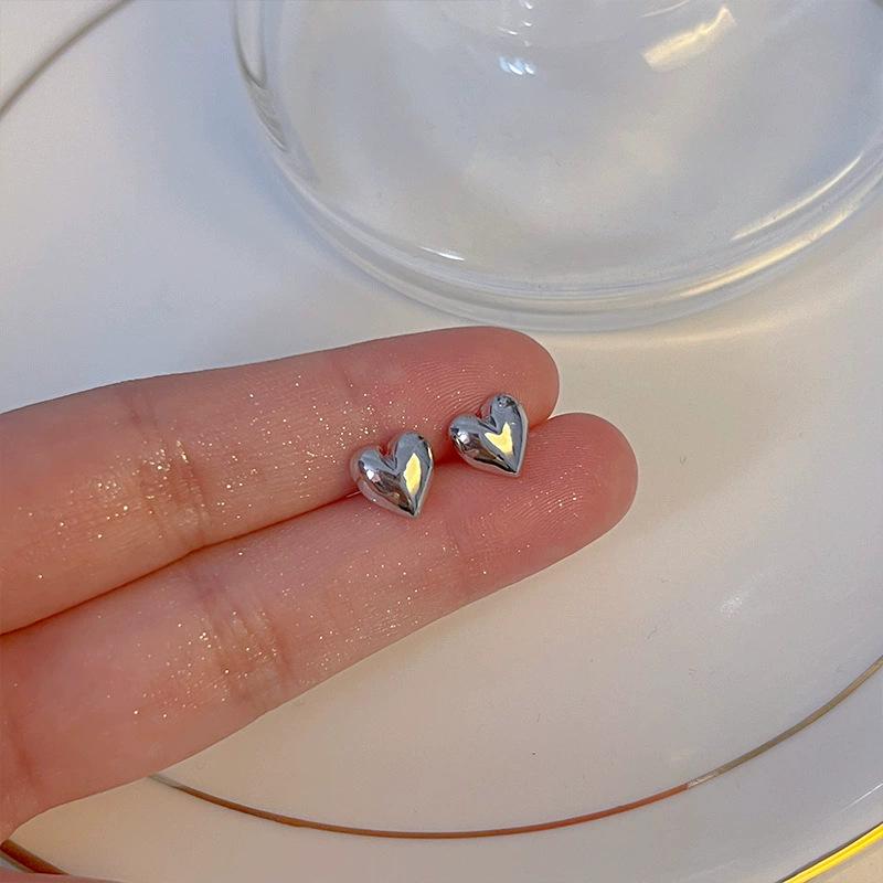 925 Sterling Silver Women's Ear Piercing Earrings - Versatile Cartilage Studs for Comfortable Sleeping