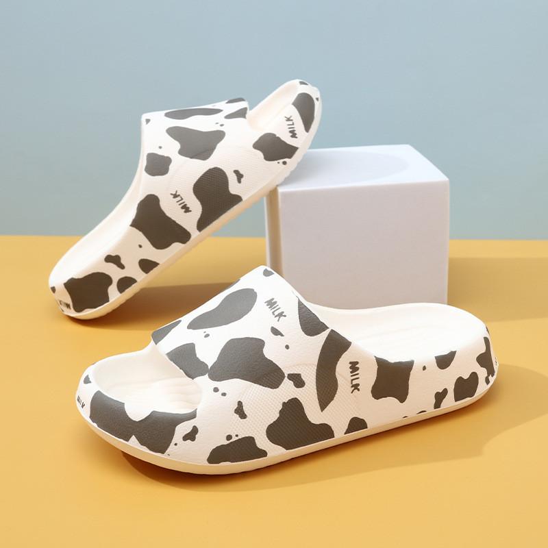 Cute Comfortable Summer Childrens Slippers For Boys And Girls With Nonslip Soft Eva Bottoms