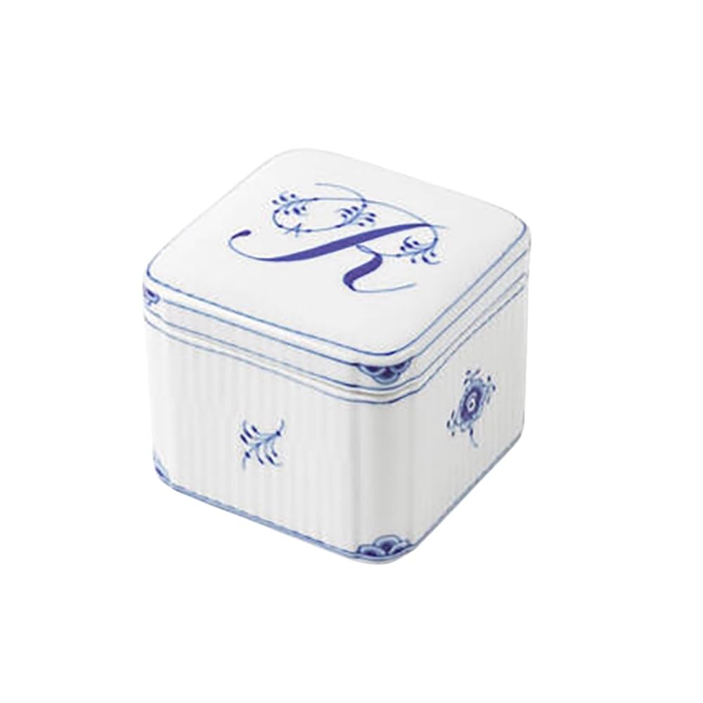 

[Официально импортировано] Royal Copenhagen Коллекция Алфавит Квадратная бонбоньерка R , высота 6 см, 1075990